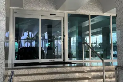 5055 Collins Ave #8N, Miami Beach: photo 1 of 22