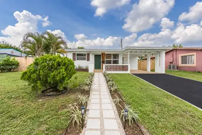 471 SW 27th Ter, Fort Lauderdale: photo 1 of 12