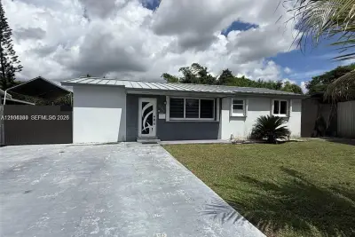 17255 SW 302nd St, Homestead: photo 1 of 18