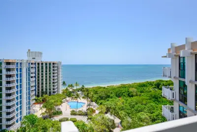 1121 Crandon Blvd #D1206, Key Biscayne: photo 1 of 38