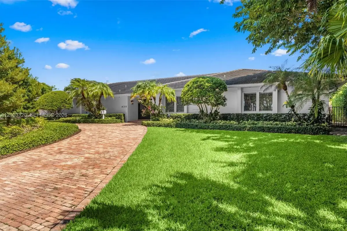 420 Rovino Ave, Coral Gables: photo 1 of 85