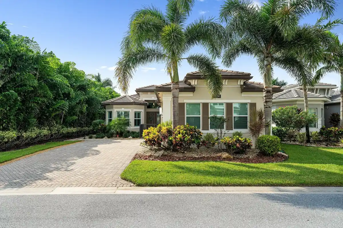 7834 Waterford Isles Ln, Delray Beach: photo 1 of 77