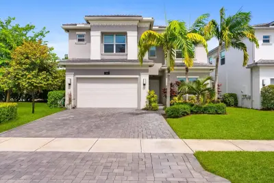 7619 Francisca Club Ln, Delray Beach: photo 1 of 68