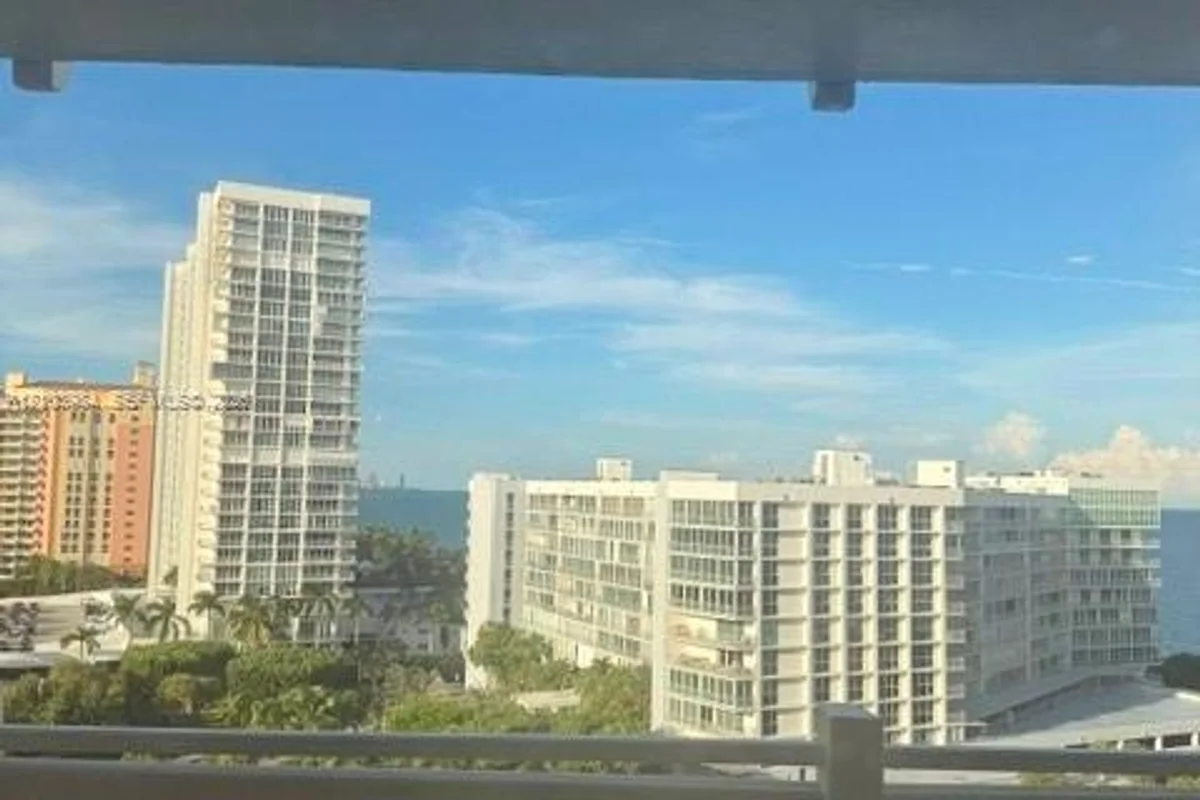 1121 Crandon Blvd #E1003, Key Biscayne: photo 1 of 2