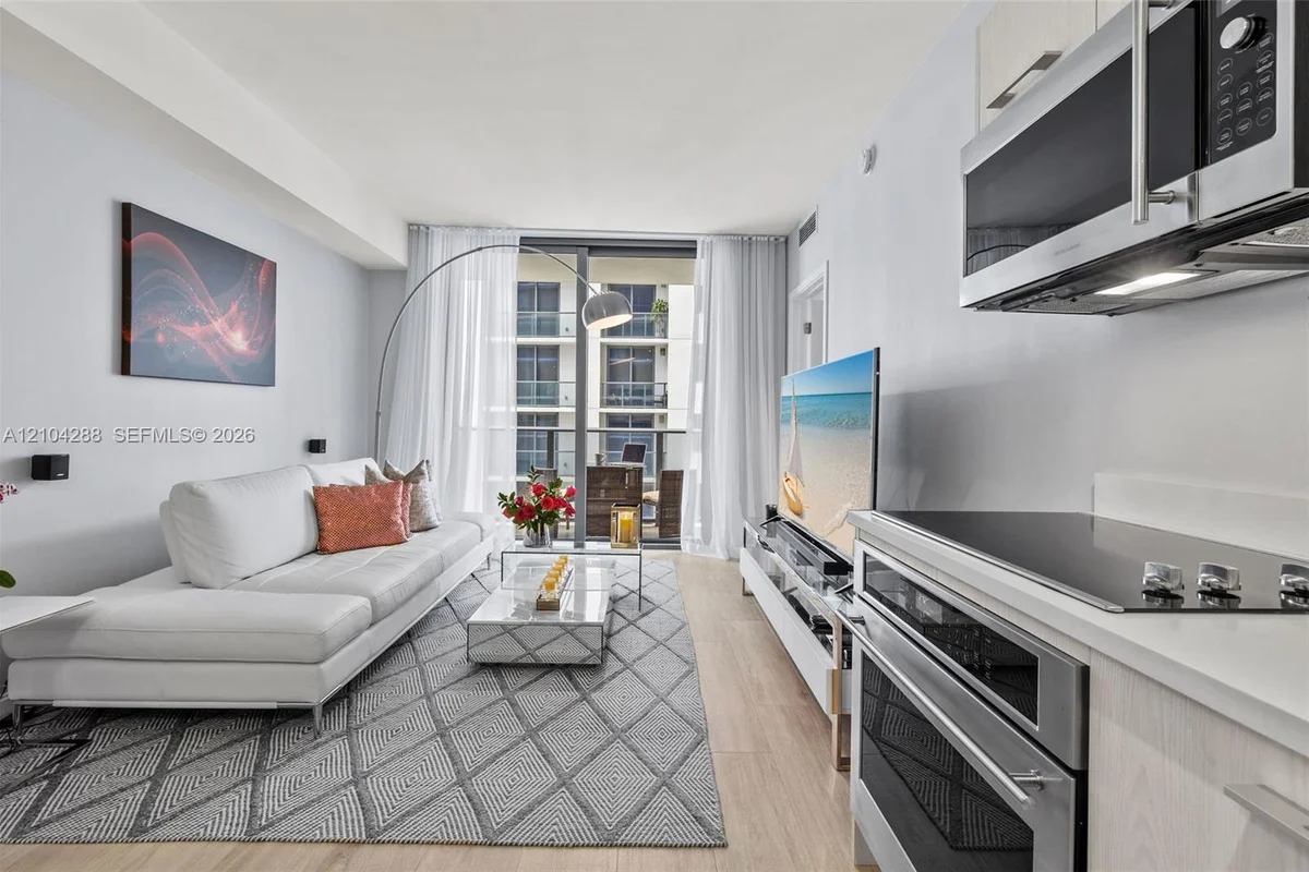 55 SW 9th St #2309, Miami: photo 1 of 72