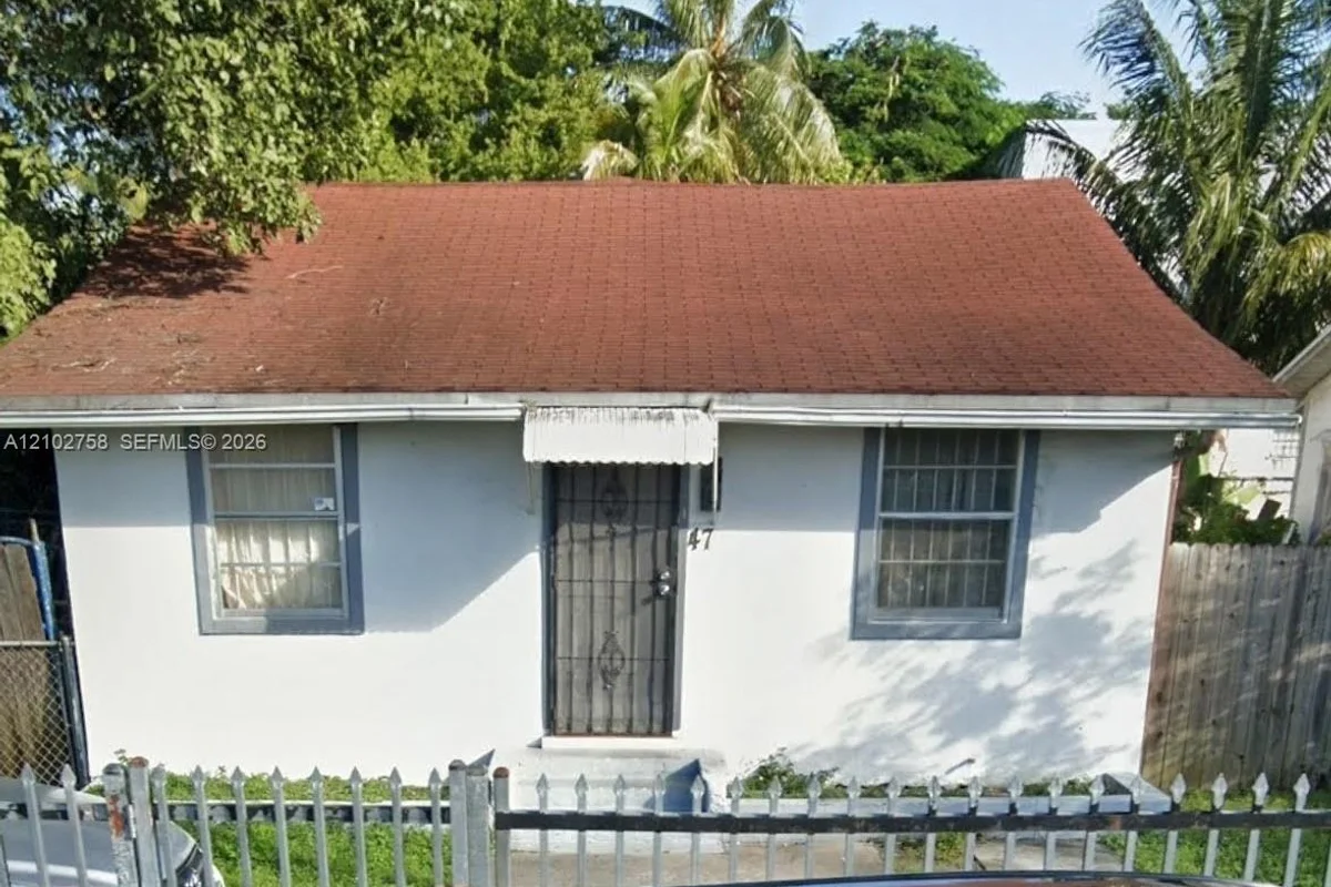 47 NE 75th St, Miami: photo 1 of 1