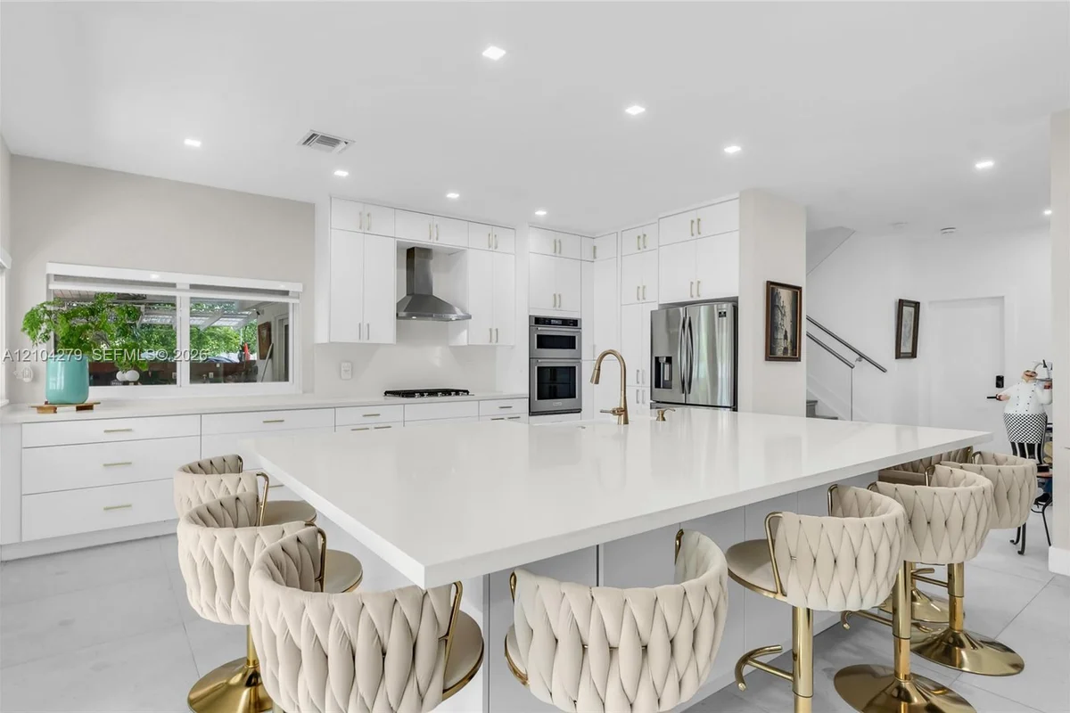 4565 SW 153rd Ave, Miramar: photo 1 of 15