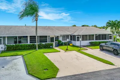 3440 Rossi Ct, West Palm Beach: photo 1 of 38