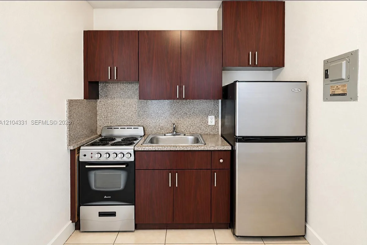5305 Biscayne Blvd #110, Miami: photo 1 of 3