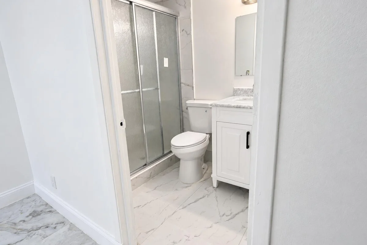 1050 NW 80th Ave #102, Margate: photo 1 of 1