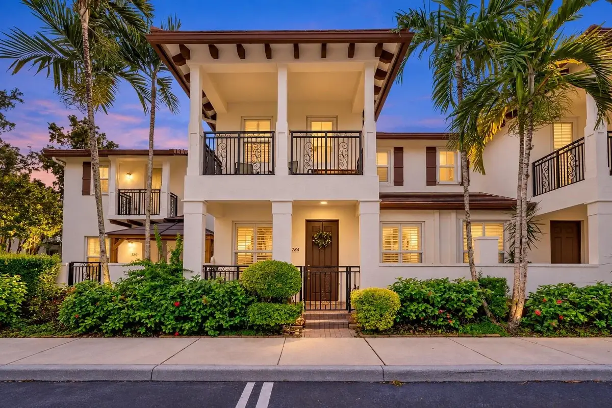 4784 Acadian Trl, Coconut Creek: photo 1 of 49