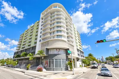 219 NW 12th Ave #705, Miami: photo 1 of 11