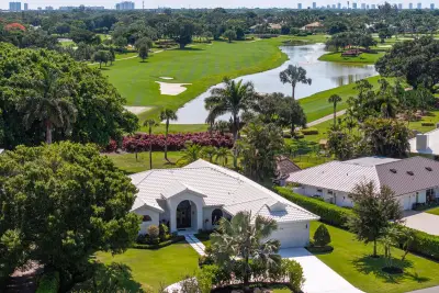 10720 Ave Of The Pga, Palm Beach Gardens: photo 1 of 95