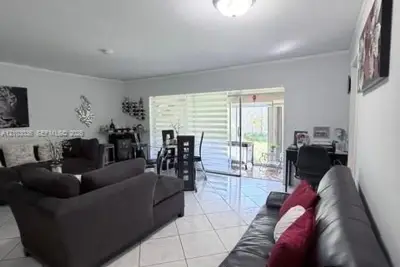 17204 SW 113 Ct #21942E, Miami: photo 1 of 1