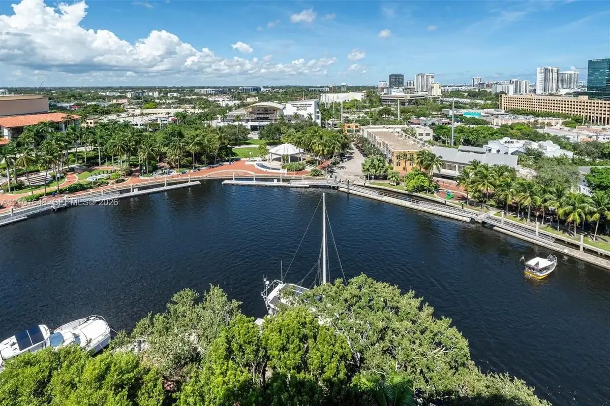 401 SW 4th Ave #1407, Fort Lauderdale: photo 1 of 42