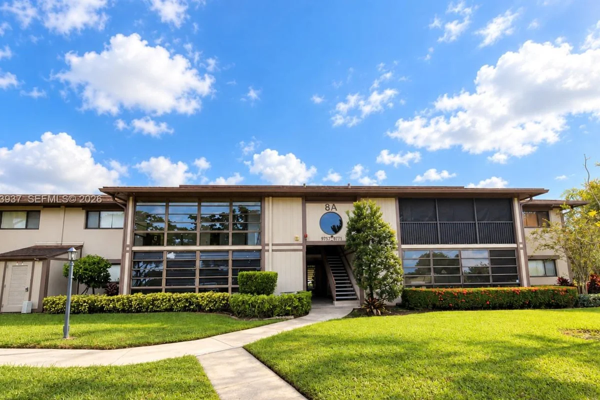 9767 W Mcnab Rd #215, Tamarac: photo 1 of 21