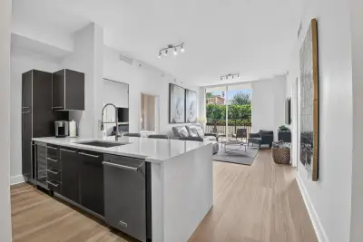 550 Okeechobee Blvd #919, West Palm Beach: photo 1 of 101