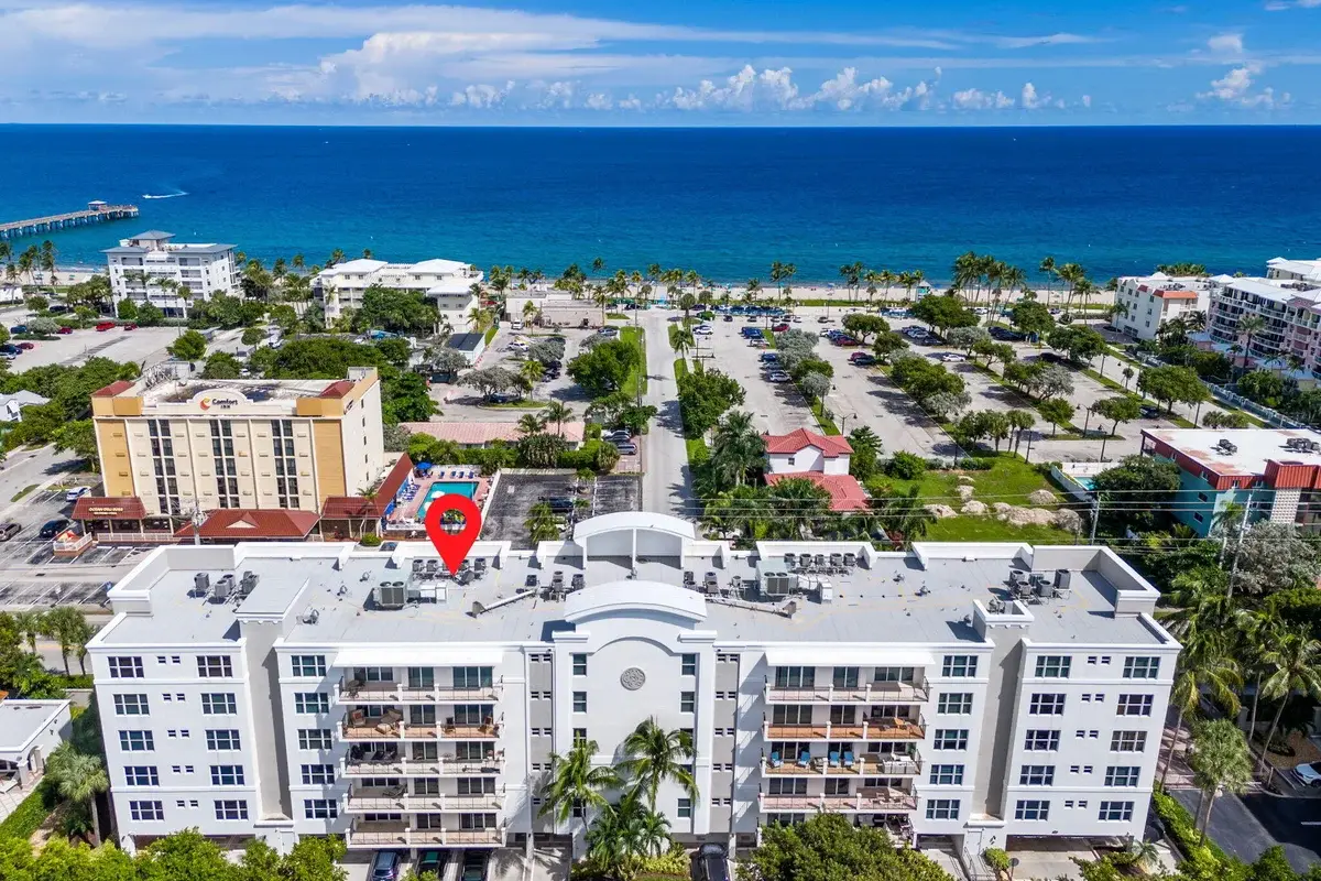 101 SE 20 Ave #403, Deerfield Beach: photo 1 of 36