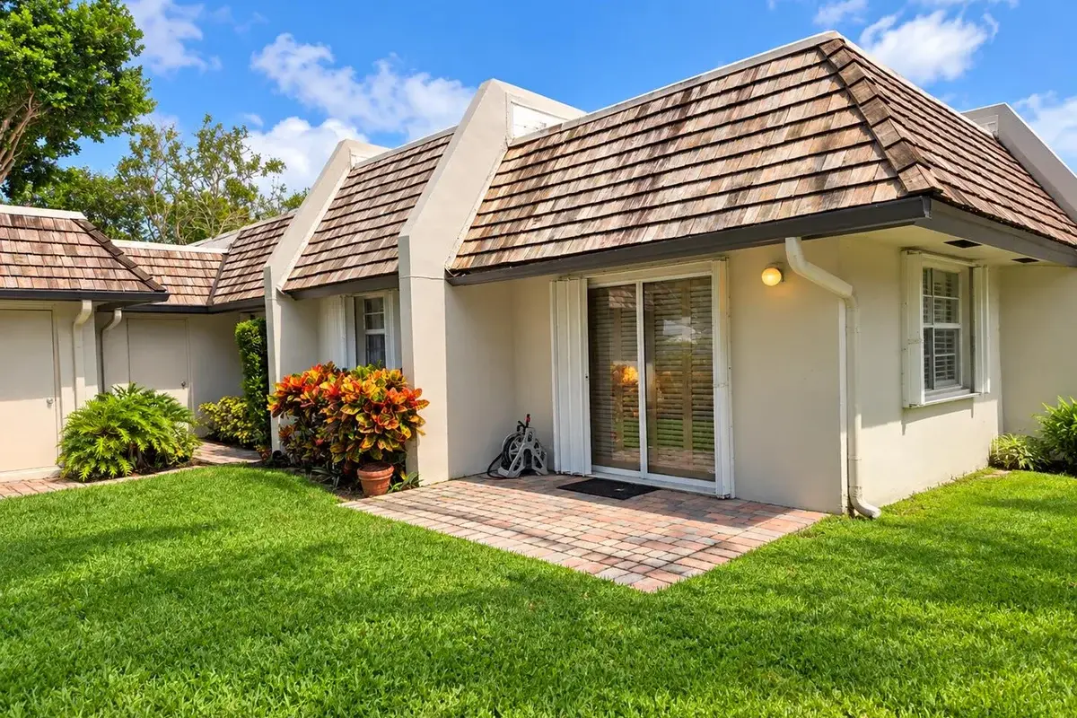 808 E Cypress Ln #P-12, Pompano Beach: photo 1 of 22