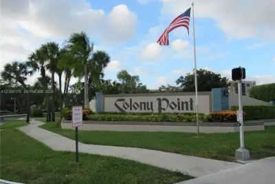 1101 Colony Point Cir #206, Pembroke Pines: photo 1 of 36