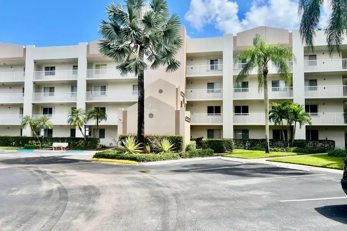 7713 Trent Dr #107, Tamarac: photo 1 of 15
