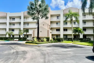 7713 Trent Dr #107, Tamarac: photo 1 of 15