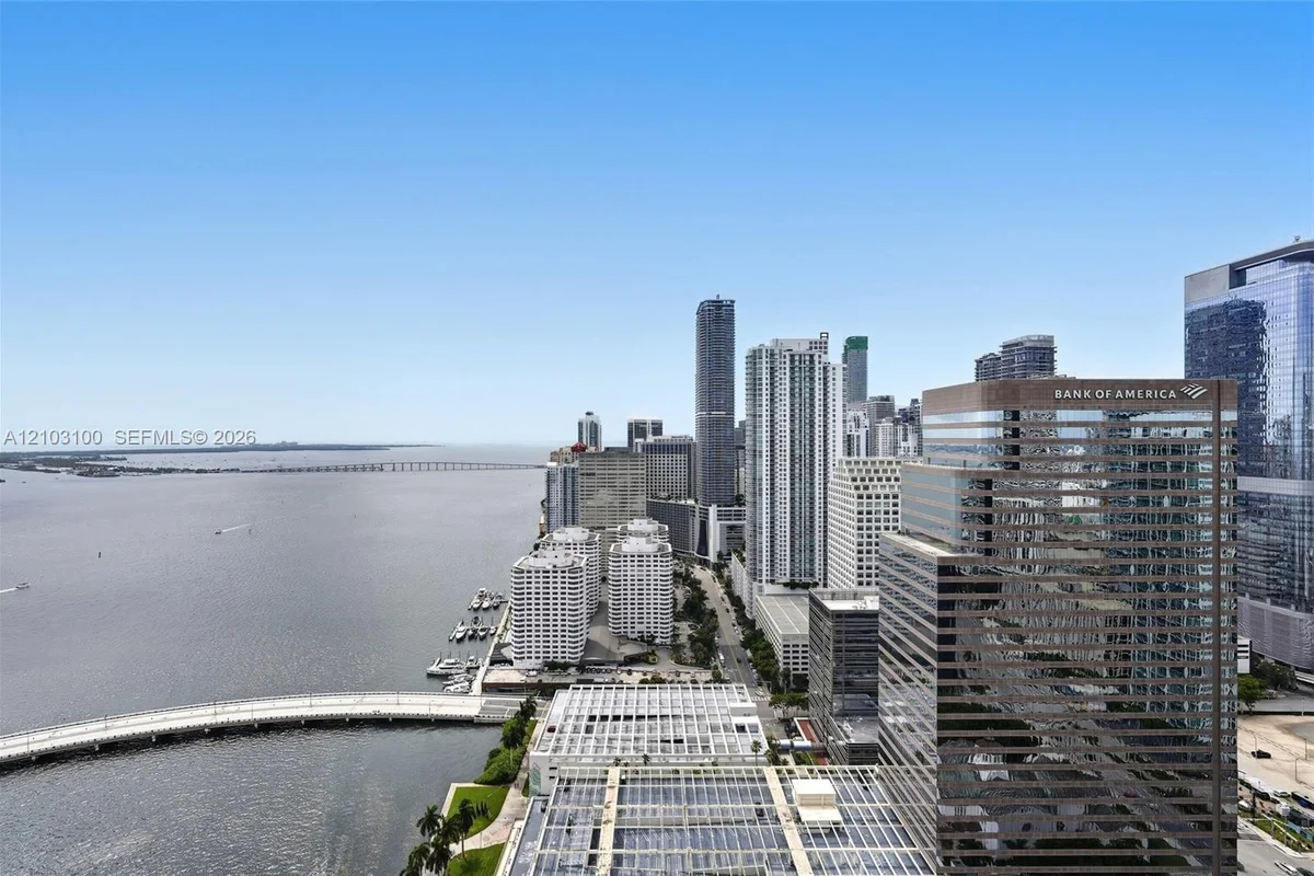 495 Brickell Ave #4003, Miami: photo 1 of 27