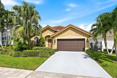 149 Cypress Cove, Jupiter: photo 1 of 28