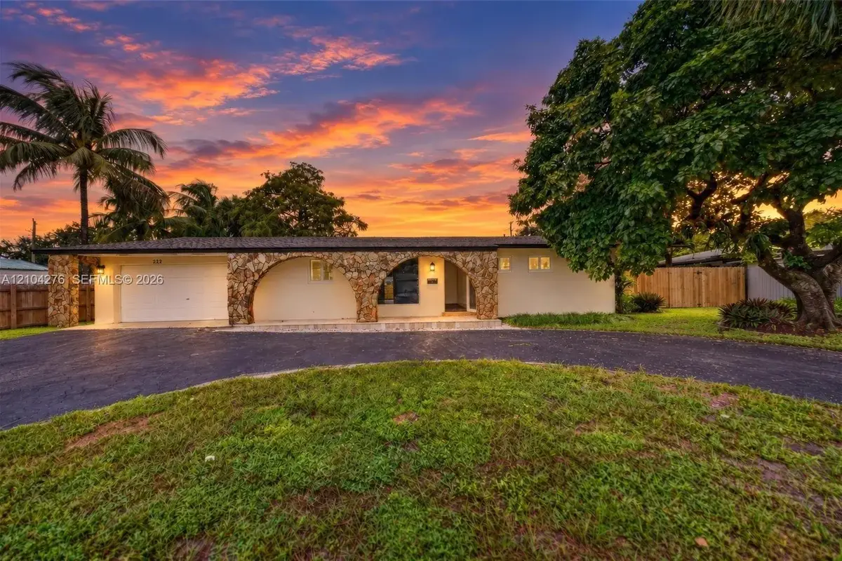 222 SW 58th Ave, Plantation: photo 1 of 42