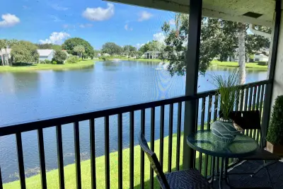 6944 Briarlake Cir #201, Palm Beach Gardens: photo 1 of 42