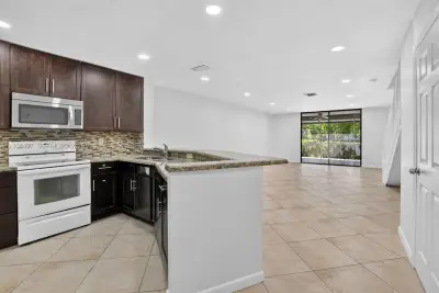 7690 Lago Del Mar Dr #407, Boca Raton: photo 1 of 77