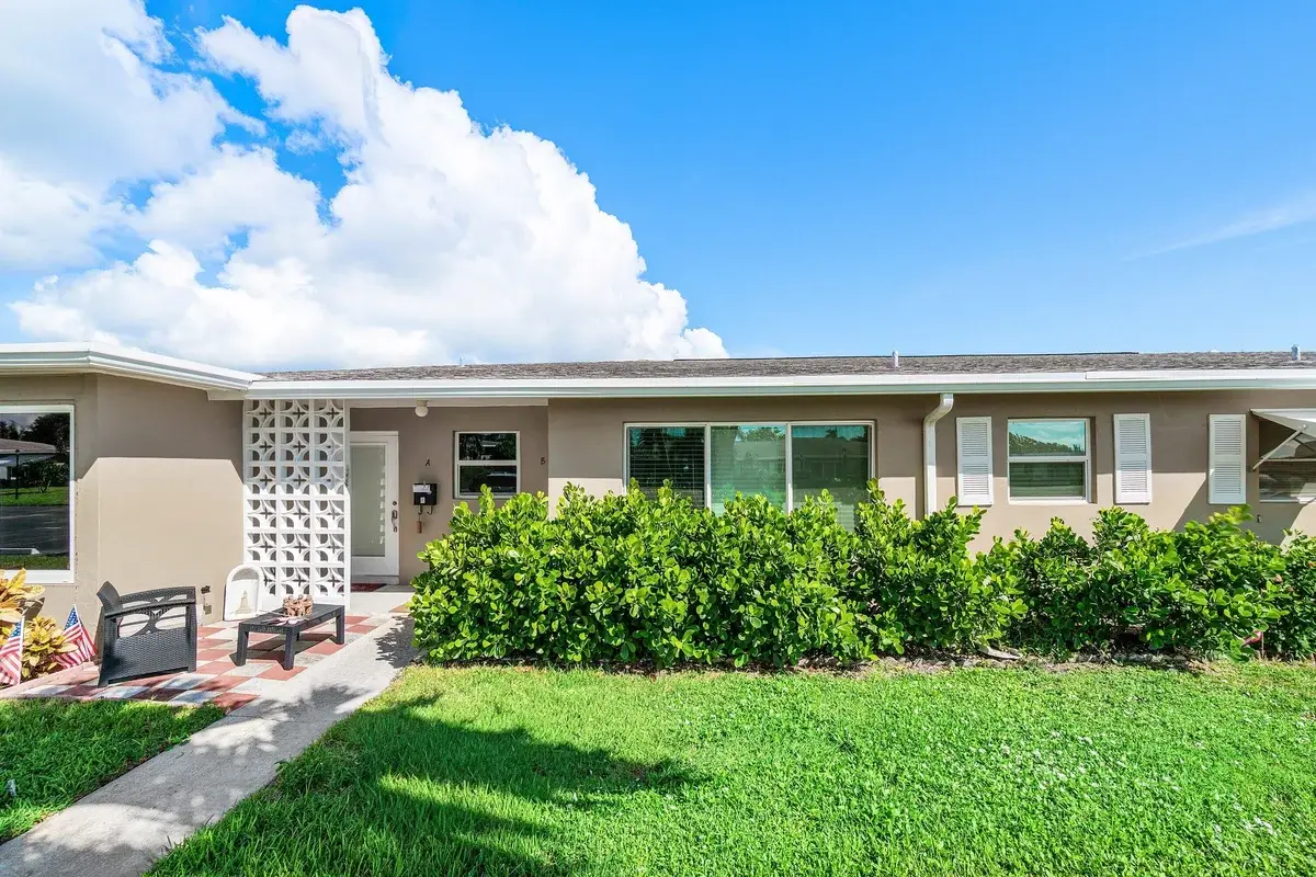 165 South Blvd #B, Boynton Beach: photo 1 of 29
