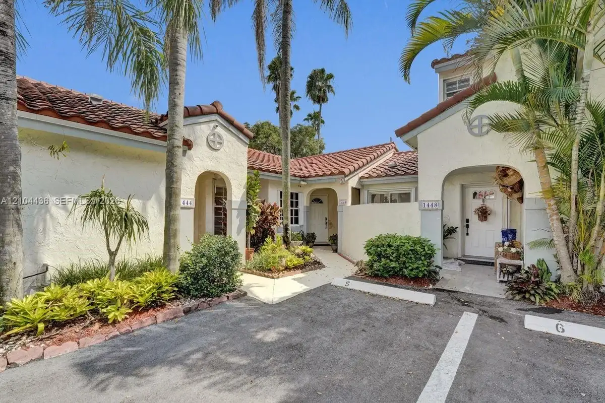 1446 Springside Dr, Weston: photo 1 of 55
