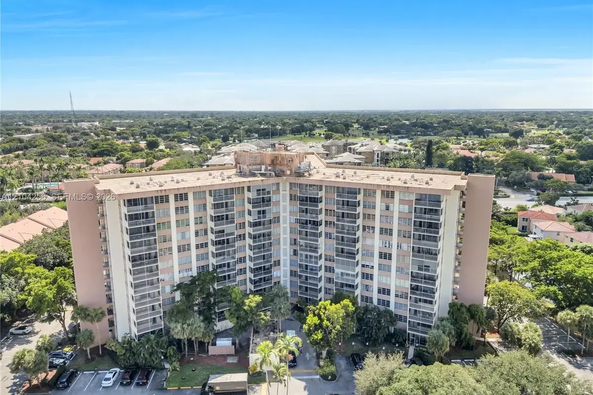 10777 W Sample Rd #907, Coral Springs: photo 1 of 46