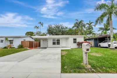 5500 N Andrews Ave, Oakland Park: photo 1 of 19