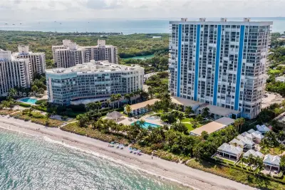 881 Ocean Dr #TH31, Key Biscayne: photo 1 of 19