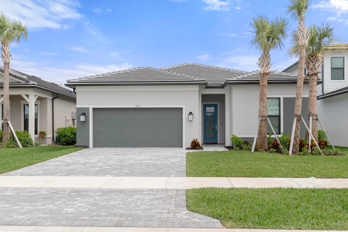 9195 Cape Honey Bee Ln, Lake Worth: photo 1 of 28