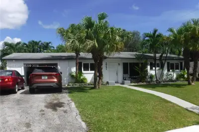 10451 SW 202nd Ter, Cutler Bay: photo 1 of 36