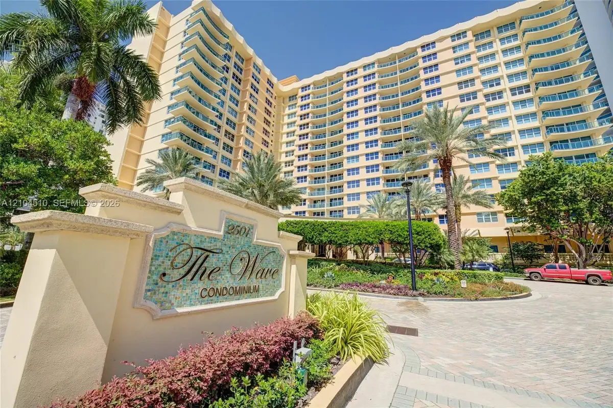 2501 S Ocean Dr #1006, Hollywood: photo 1 of 26