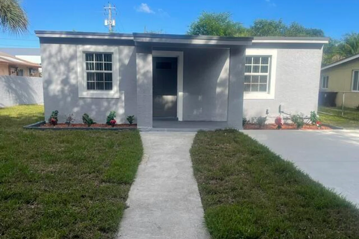 House in Fort Lauderdale: photo 1 of 6