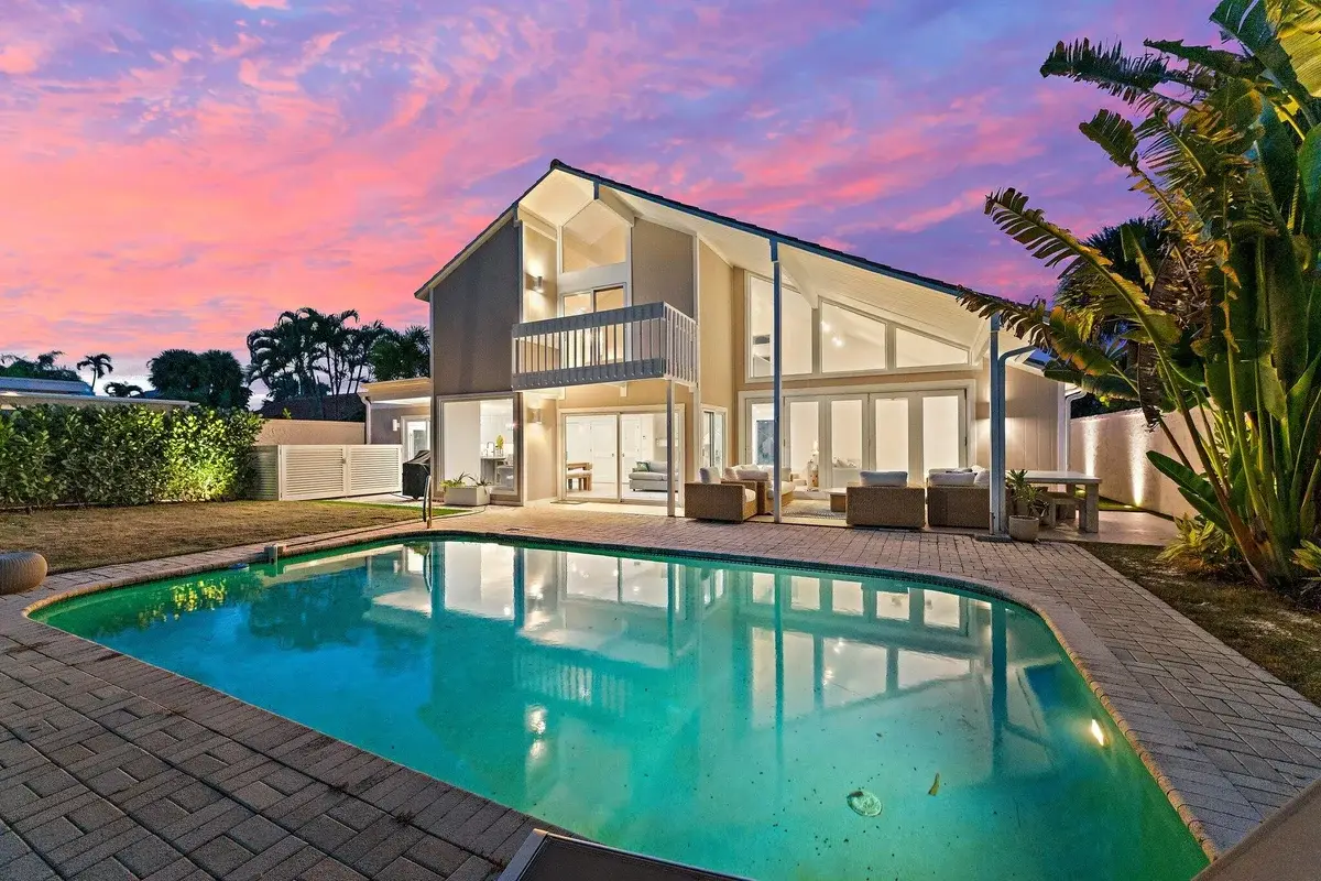 101 W Tarpon Ln, Jupiter: photo 1 of 49