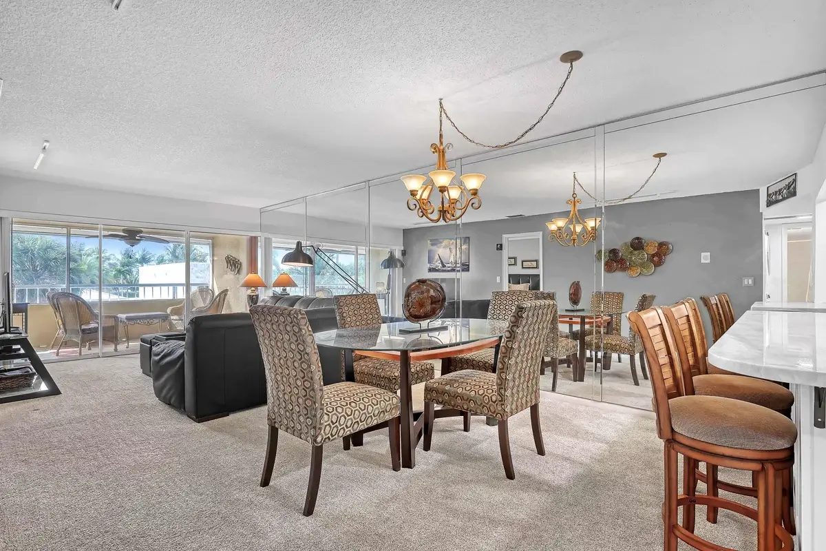 1100 Surf Rd #215, Riviera Beach: photo 1 of 30