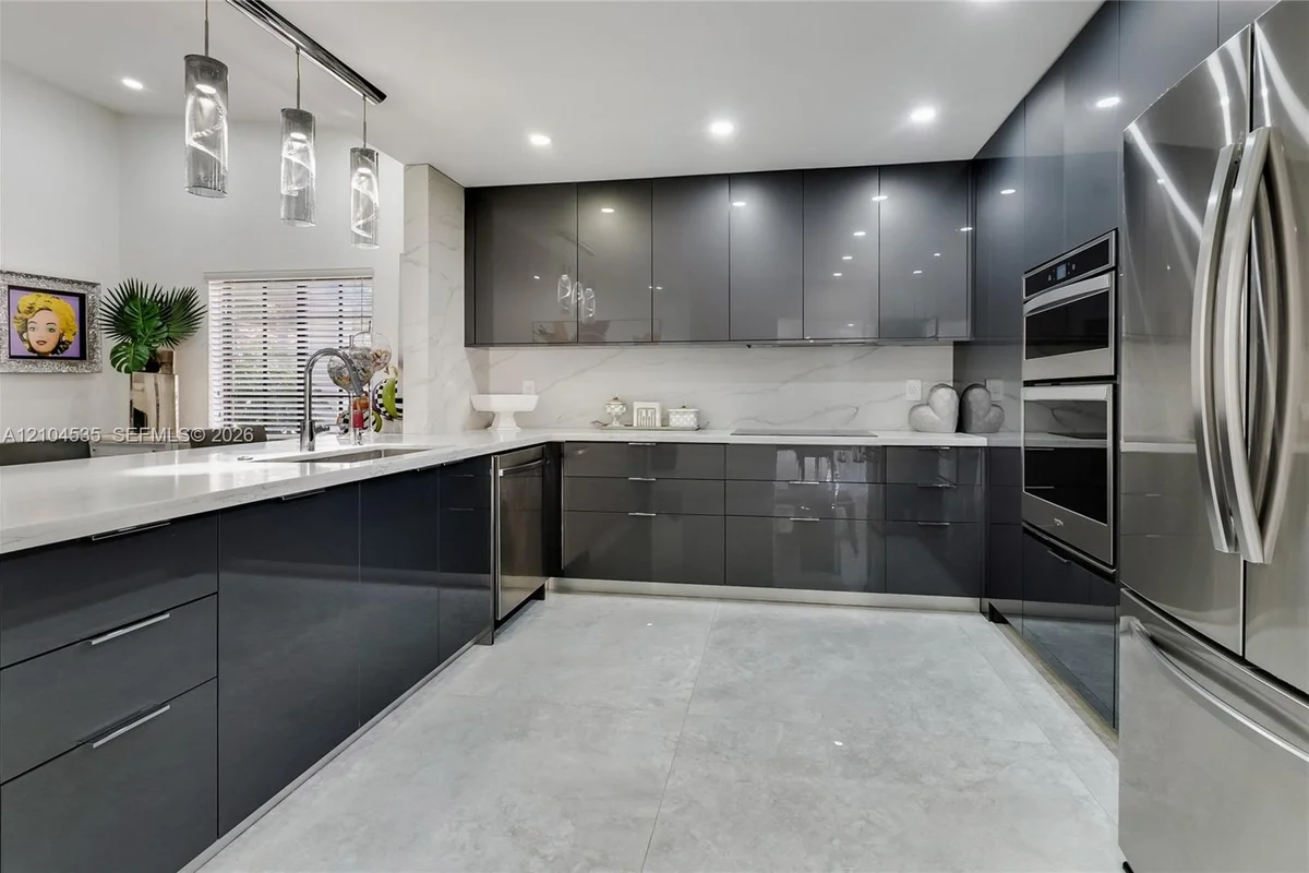 21244 Harbor Way #211-21, Aventura: photo 1 of 20