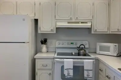 194 Monaco Way, Delray Beach: photo 1 of 21