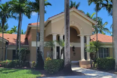 4021 San Marino Blvd #206, West Palm Beach: photo 1 of 11