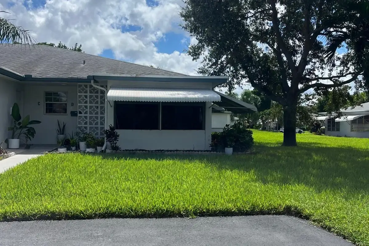 1070 North Dr #D, Delray Beach: photo 1 of 7