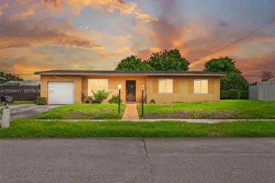 3745 NW 193rd Ter, Miami Gardens: photo 1 of 26