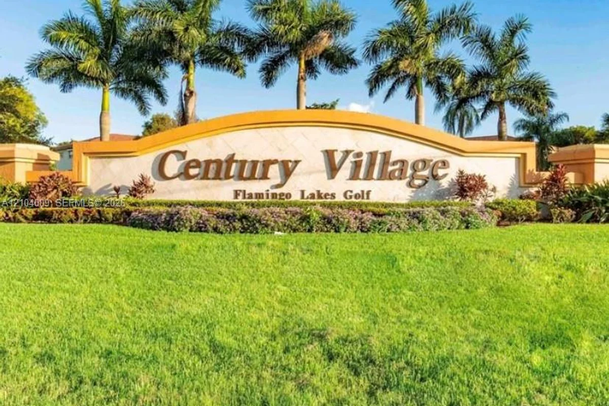 1110 SW 125th Ave #207M, Pembroke Pines: photo 1 of 13