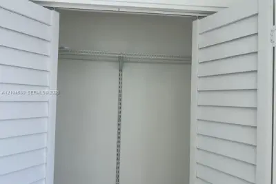 29020 SW 152nd Ave, Homestead: photo 1 of 2