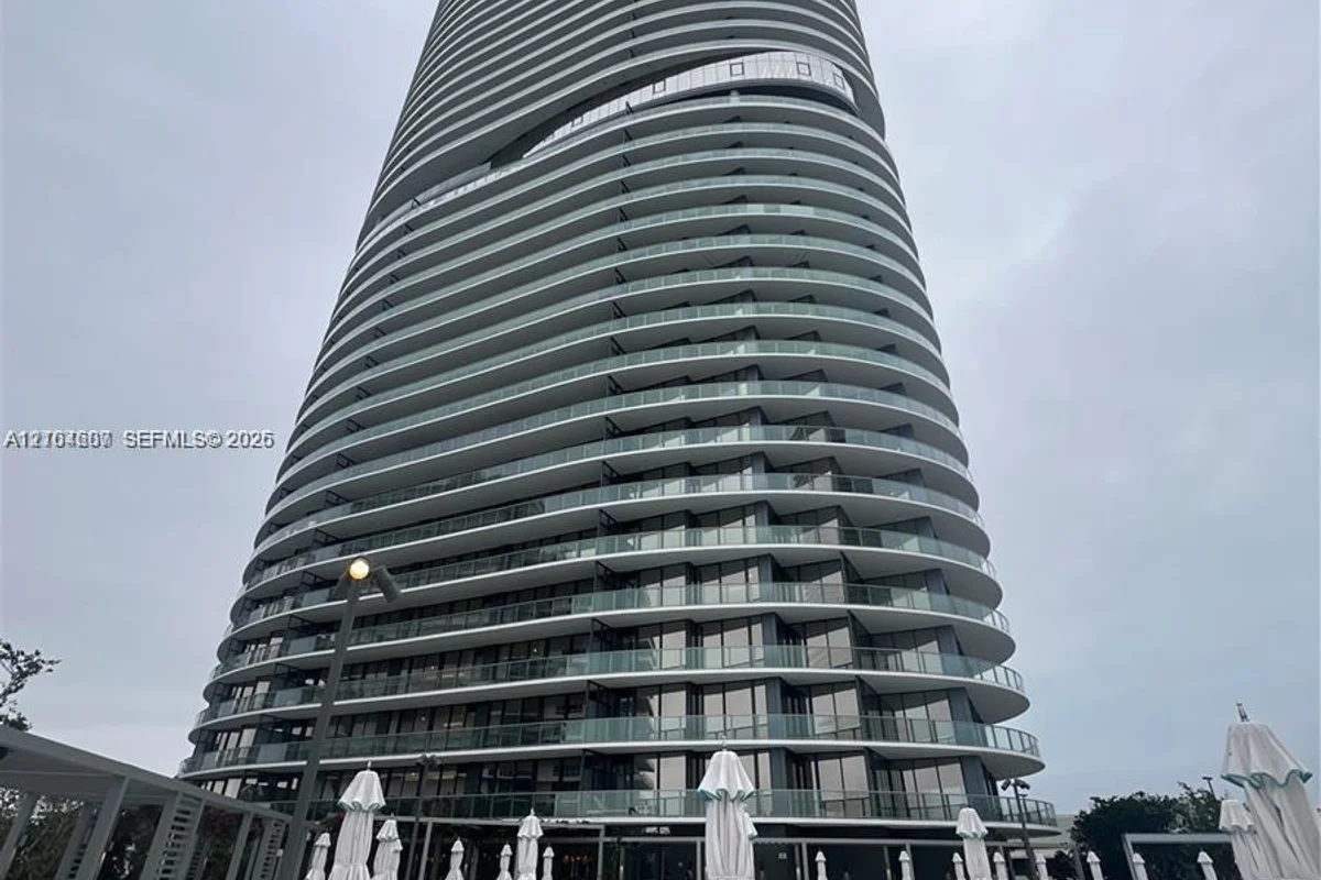 500 Alton Rd #1008, Miami Beach: photo 1 of 28